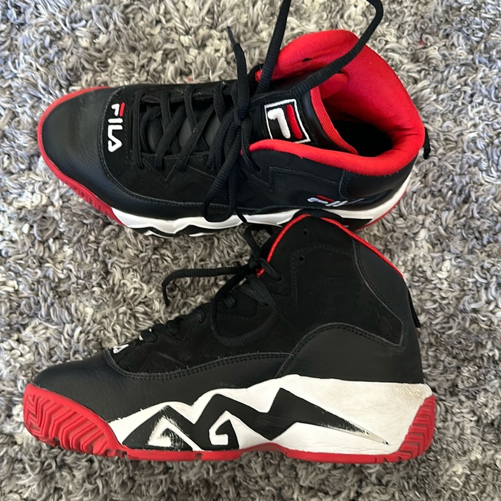 Boys Fila high tops